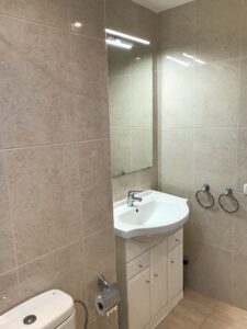 33A2-Bathroom