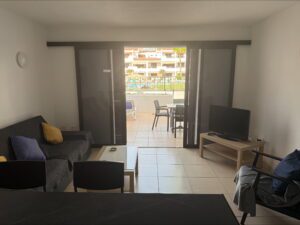 Victoria-Court-Apartment-31A1-Lounge