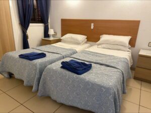 Victoria-Court-Apartment-31A1-Bedroom