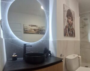 Bathroom View Victoria Court apartment 2A2