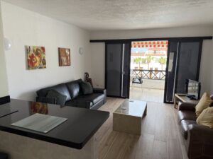 Lounge - Victoria Court Apartment 15A2