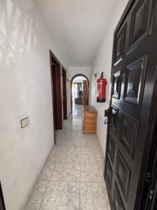 Victoria Court Apartment 7A2 Hallway Entry